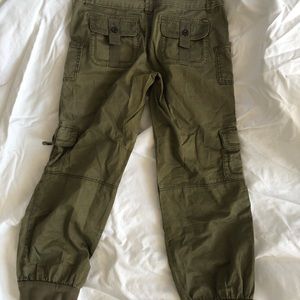Guess army capris